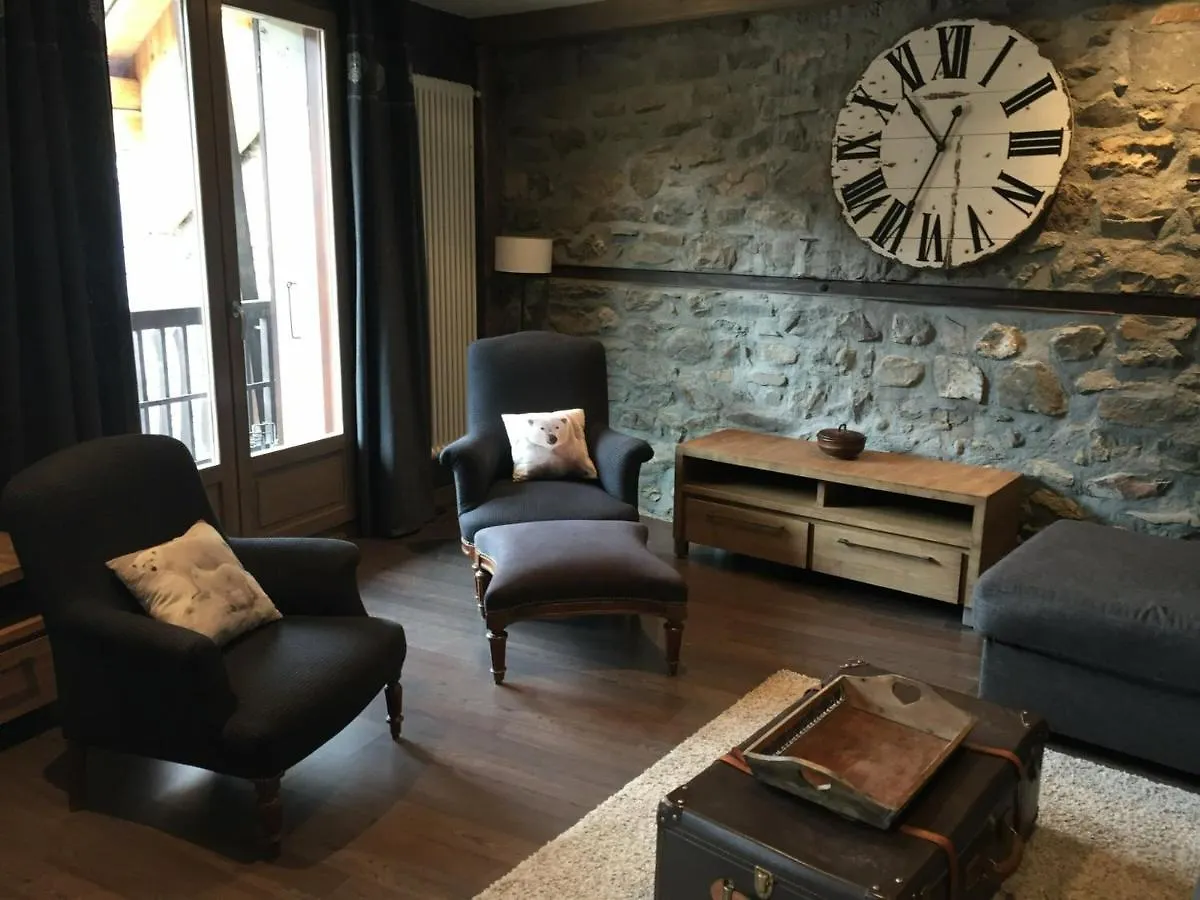 شقة Appartement 4 Pieces, 8 Personnes, 4*, Expose Sud, Centre De Valloire, Proche Telecabine Et Commerces - Fr-1-263-214