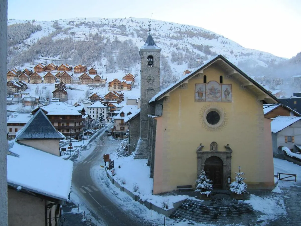 Appartement 4 Pieces, 8 Personnes, 4*, Expose Sud, Centre De Valloire, Proche Telecabine Et Commerces - Fr-1-263-214 Apartment